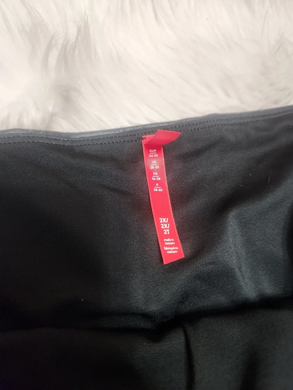 SPANX -  Faux Leather Ankle Leggings Black Women's Size 2X Shapewear - Picture 4 of 7